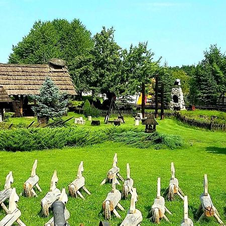 Grod Pedzikow Hotel Chęciny Екстериор снимка