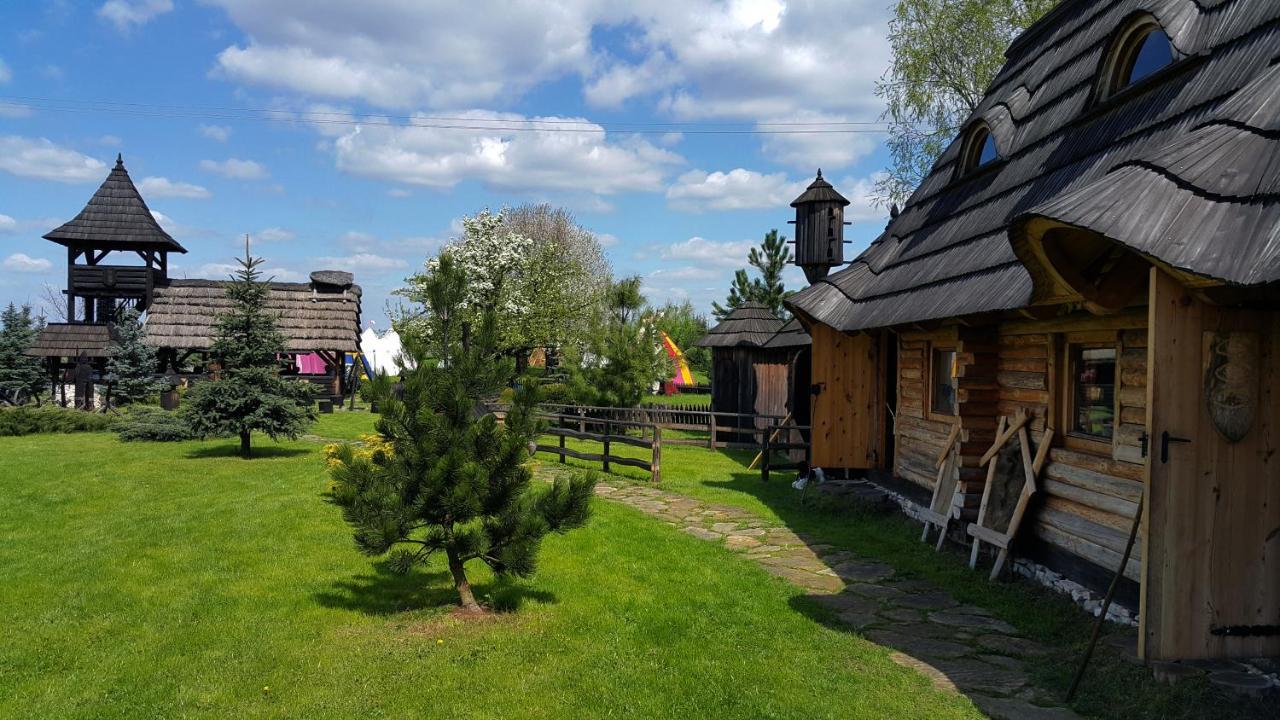 Grod Pedzikow Hotel Chęciny Екстериор снимка
