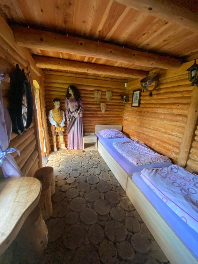 Grod Pedzikow Hotel Chęciny Екстериор снимка